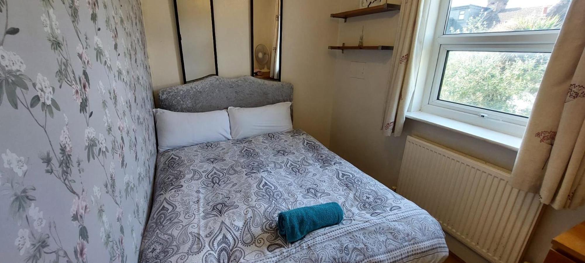 Two Bedroom Flat St Andrews Road Londres Exterior foto
